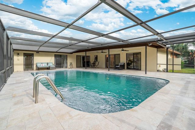 12775 Guilford Circle, Wellington, FL 33414