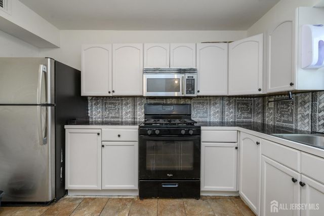 438 Belgrade Street, Avenel, NJ 07001