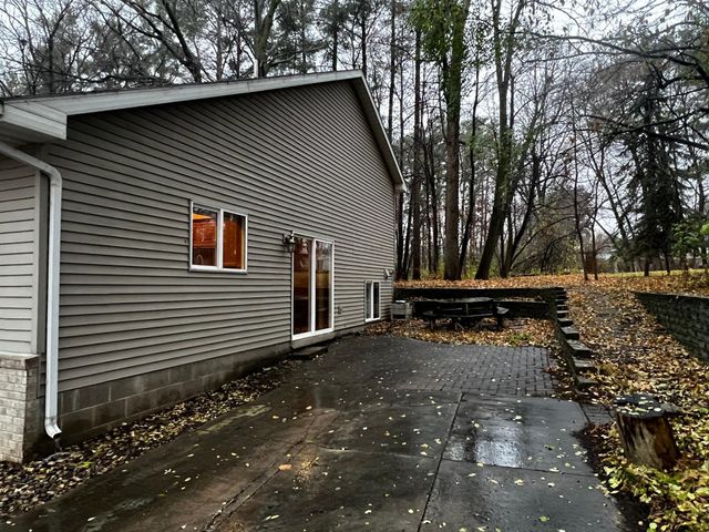 1113 2nd Avenue, Howard Lake, MN 55349