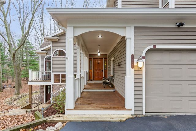 3140 Wild Dunes Path, Stevensville, MI 49127