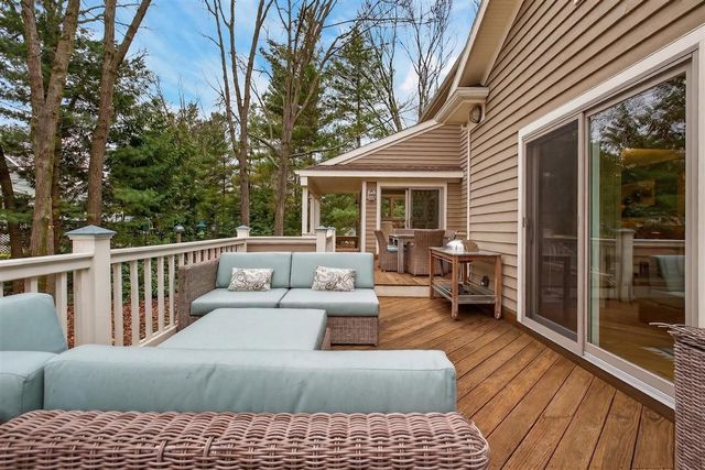 3140 Wild Dunes Path, Stevensville, MI 49127