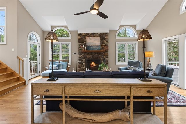 3140 Wild Dunes Path, Stevensville, MI 49127