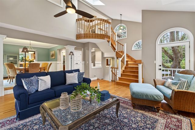 3140 Wild Dunes Path, Stevensville, MI 49127