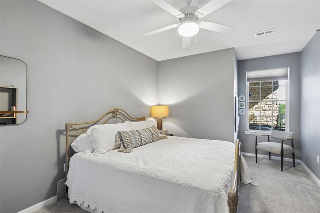 3031 Grand Avenue 212, Des Moines, IA 50312