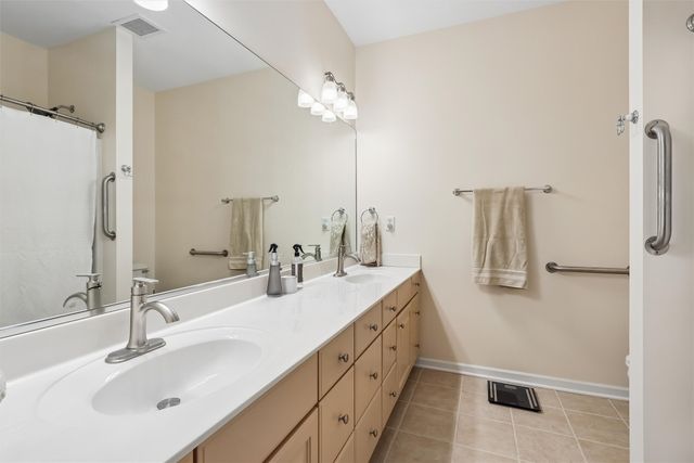 3031 Grand Avenue 212, Des Moines, IA 50312