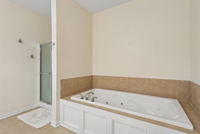 3031 Grand Avenue 212, Des Moines, IA 50312