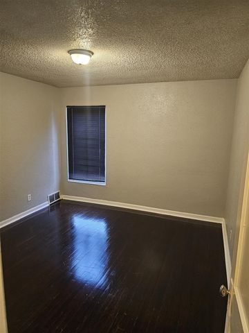 16724 Rutherford St, Detroit, MI 48235