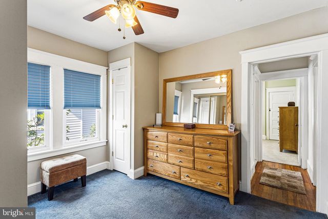 9 MOORE AVE, Barrington, NJ 08007