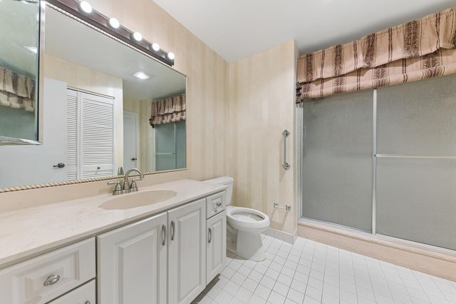 10197 Kinswood Road, Boynton Beach, FL 33437