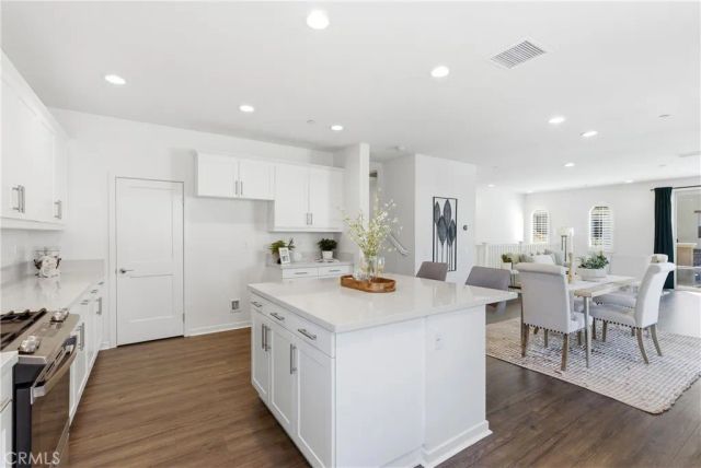 600 Shadowbrook, Lake Forest, CA 92610