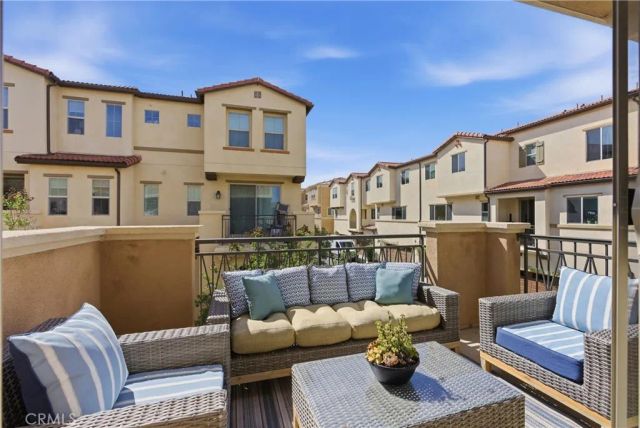 600 Shadowbrook, Lake Forest, CA 92610