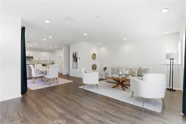 600 Shadowbrook, Lake Forest, CA 92610