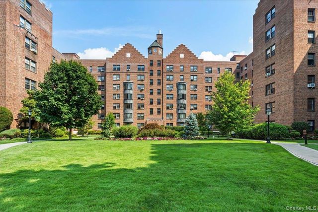 196 Garth 1F, Scarsdale, NY 10583