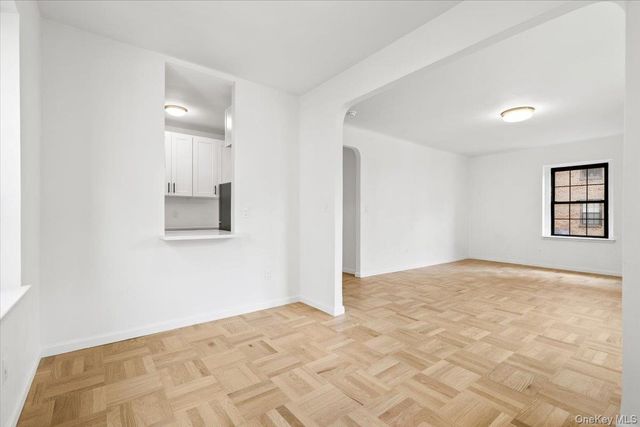 196 Garth 1F, Scarsdale, NY 10583