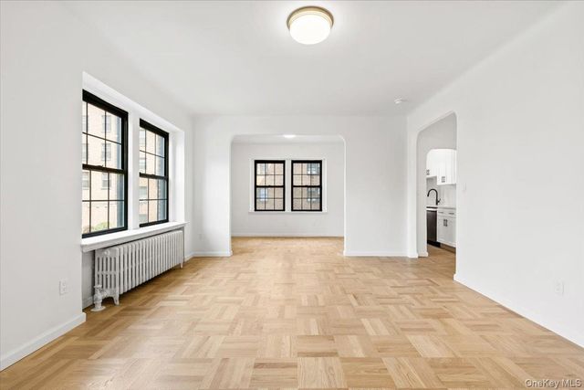 196 Garth 1F, Scarsdale, NY 10583