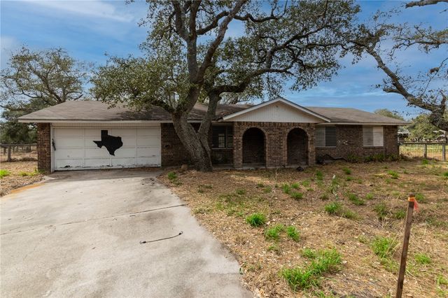 2111 Murphy, Aransas Pass, TX 78336