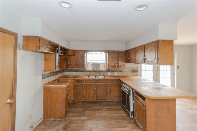 2111 Murphy, Aransas Pass, TX 78336