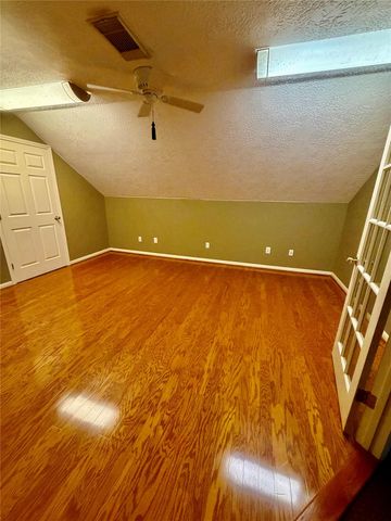 3613 Knotty Pine Circle, Pearland, TX 77581