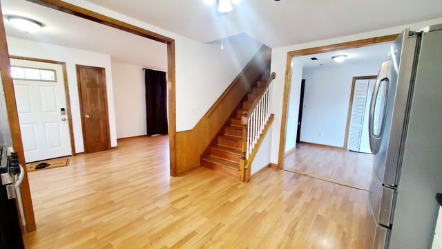 4517 Parkway Avenue, Mchenry, IL 60050