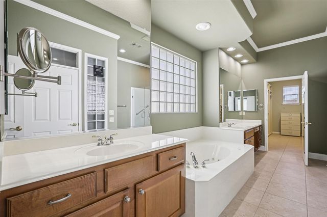 106 Whippoorwill WAY, Georgetown, TX 78633