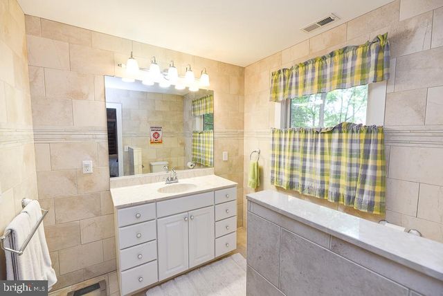 39 N PRIMROSE LN, Ocean View, DE 19970