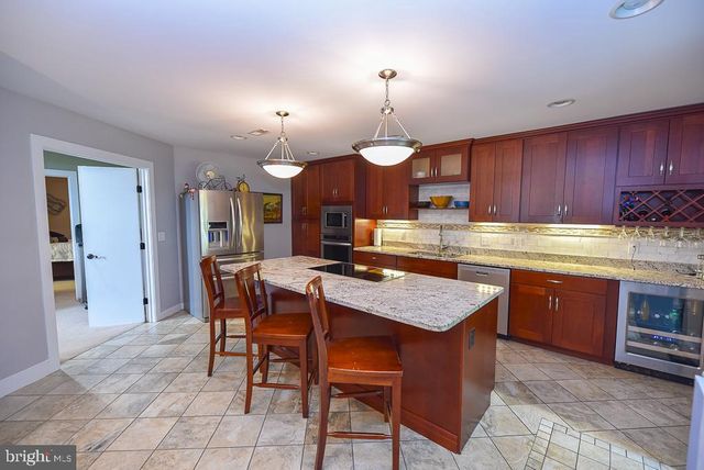 39 N PRIMROSE LN, Ocean View, DE 19970