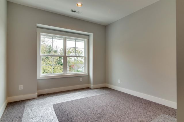 1711 10th Avenue, S, Nashville, TN 37203