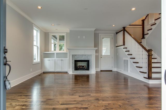 1711 10th Avenue, S, Nashville, TN 37203