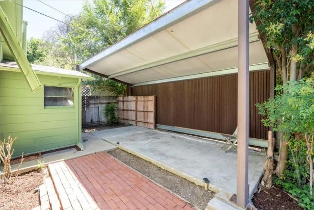 647 Vine Street, Paso Robles, CA 93446