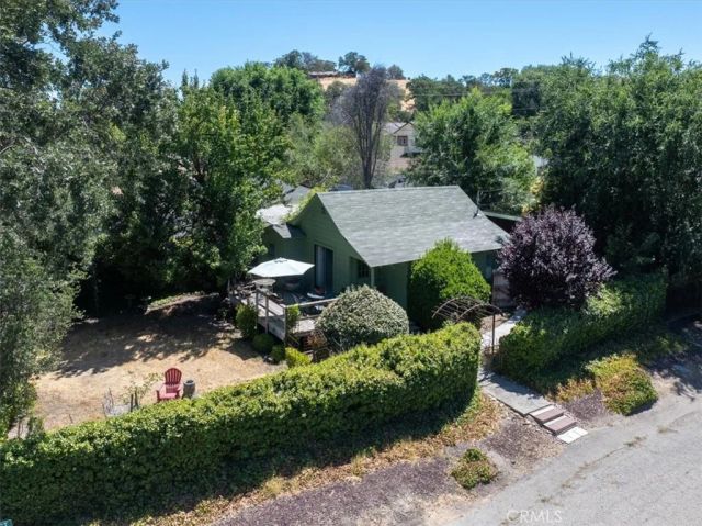 647 Vine Street, Paso Robles, CA 93446