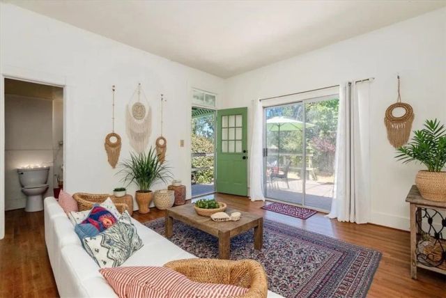 647 Vine Street, Paso Robles, CA 93446