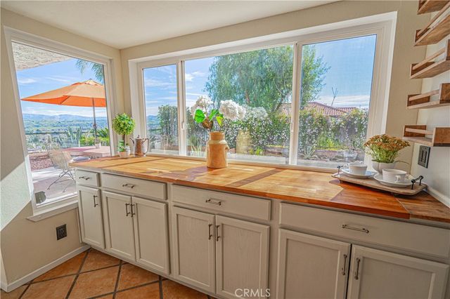 25042 Hollyhock Court, Stevenson Ranch, CA 91381