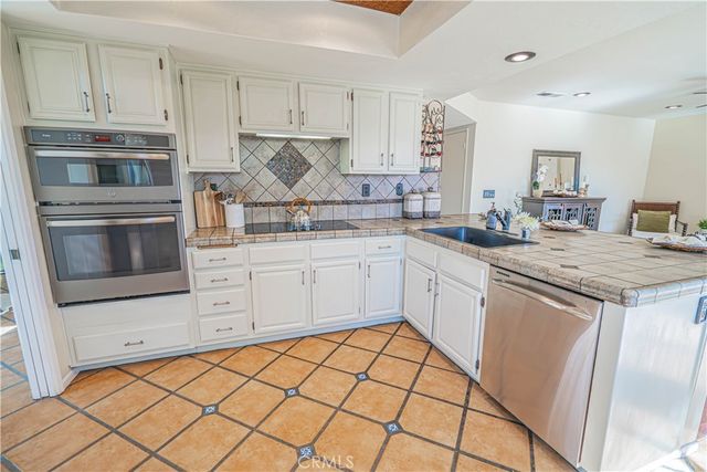 25042 Hollyhock Court, Stevenson Ranch, CA 91381