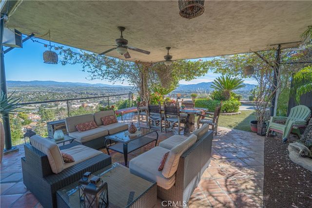 25042 Hollyhock Court, Stevenson Ranch, CA 91381