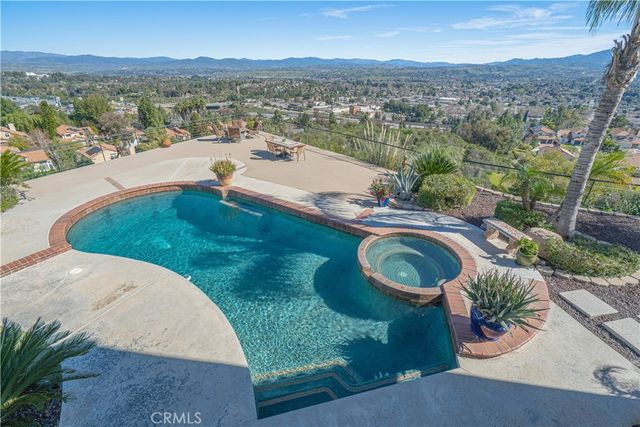 25042 Hollyhock Court, Stevenson Ranch, CA 91381