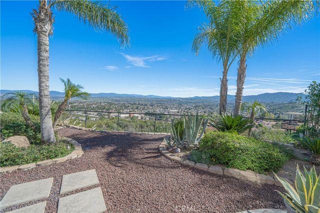 25042 Hollyhock Court, Stevenson Ranch, CA 91381