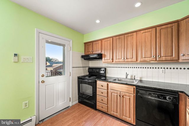309 PRINTZ AVE, Essington, PA 19029