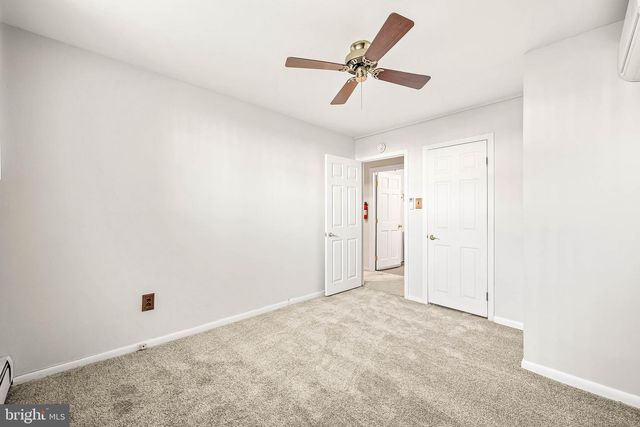309 PRINTZ AVE, Essington, PA 19029