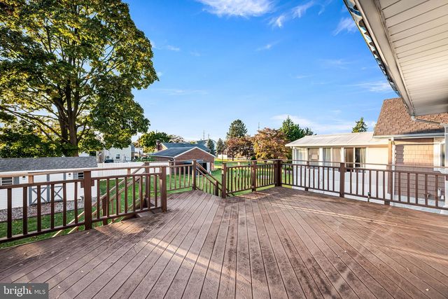 309 PRINTZ AVE, Essington, PA 19029