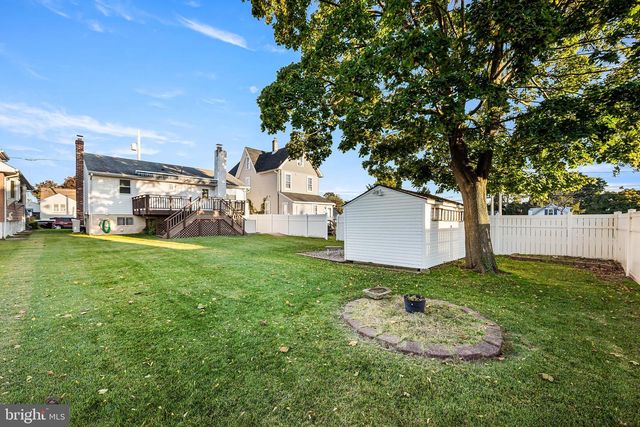 309 PRINTZ AVE, Essington, PA 19029