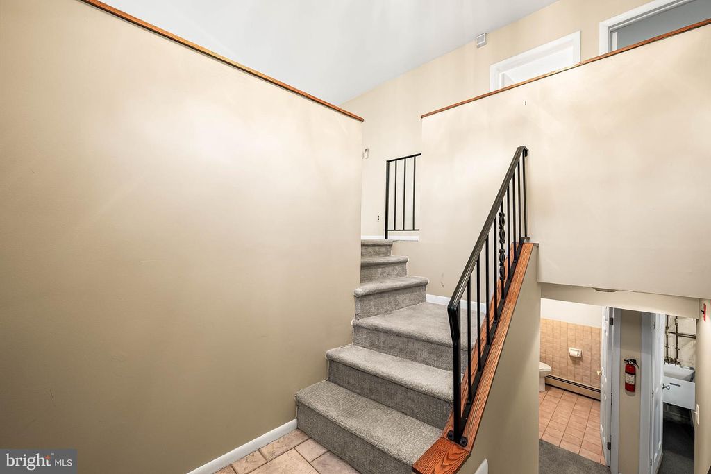 309 PRINTZ AVE, ESSINGTON, PA 19029 — photo 5