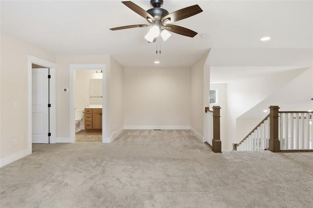 3746 Crest Ridge Court, Eau Claire, WI 54701