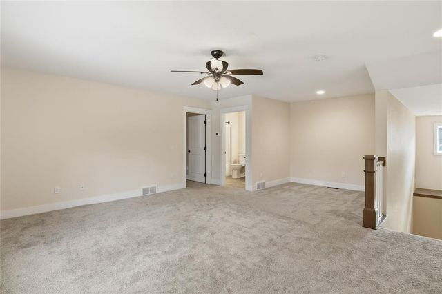 3746 Crest Ridge Court, Eau Claire, WI 54701