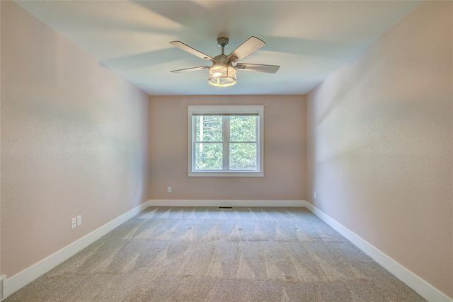 3746 Crest Ridge Court, Eau Claire, WI 54701