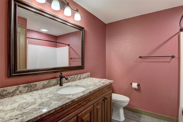 3746 Crest Ridge Court, Eau Claire, WI 54701