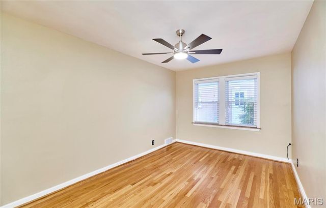 1120 Terrace Drive, St Louis, MO 63117
