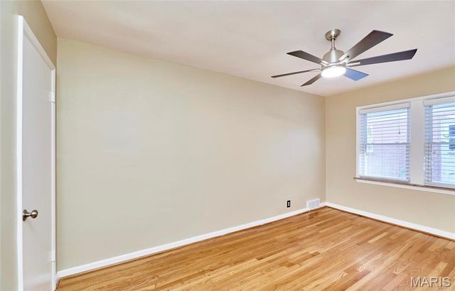 1120 Terrace Drive, St Louis, MO 63117