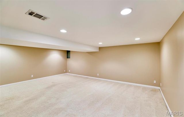 1120 Terrace Drive, St Louis, MO 63117