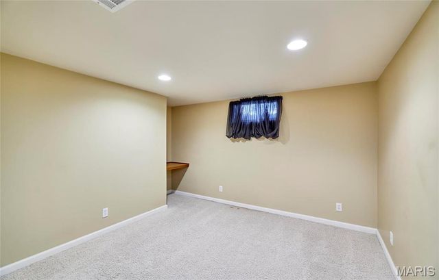 1120 Terrace Drive, St Louis, MO 63117