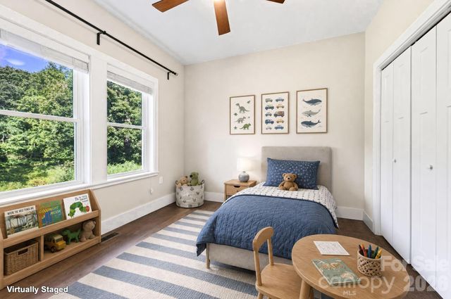 139 Ridge Road, Candler, NC 28715
